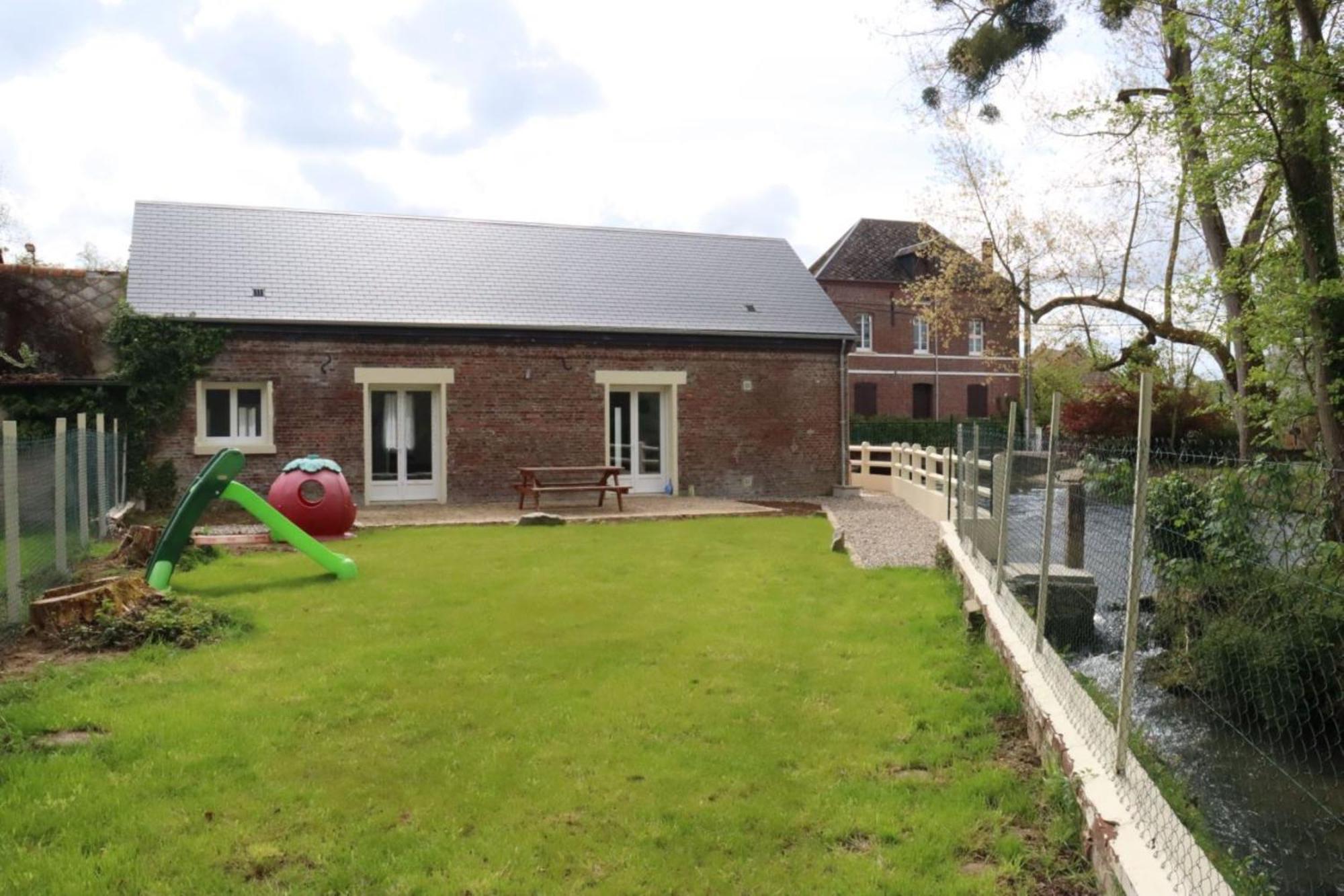 Au Clair Matin Sur L'Yeres Vila Sept-Meules Exterior foto